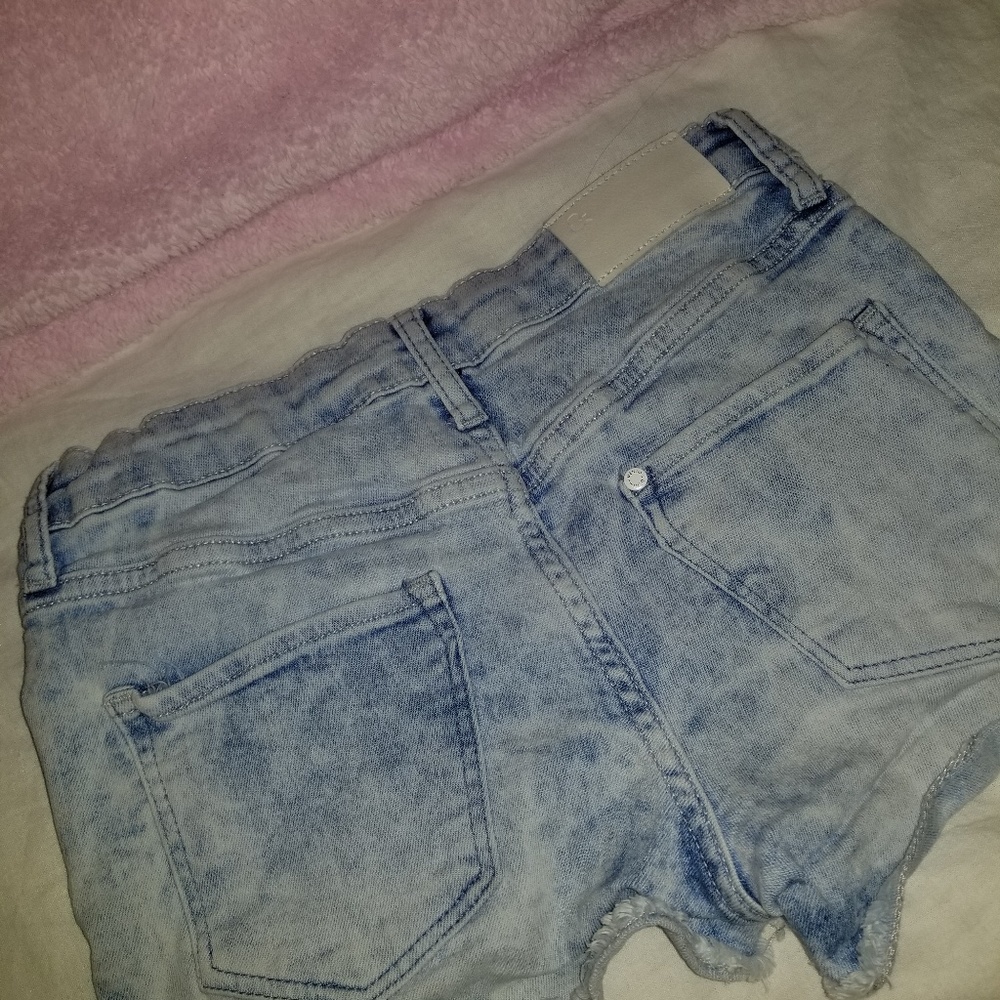 Girls H&M soft denim Jean shorts sz 11/12 girls